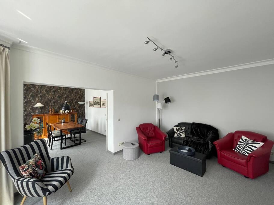Wohnung In Stadtvilla, Dessau-Ziebigk エクステリア 写真