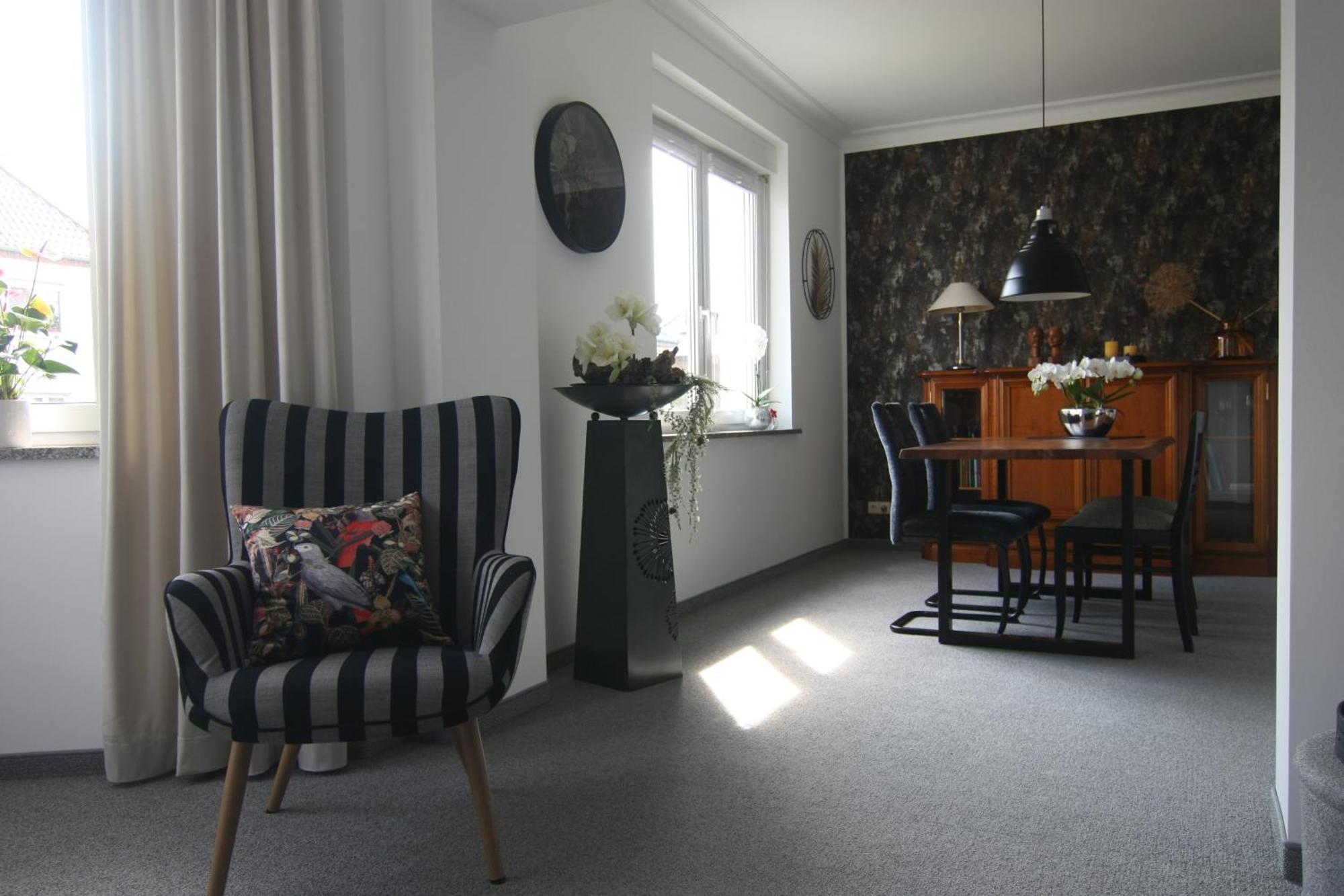 Wohnung In Stadtvilla, Dessau-Ziebigk エクステリア 写真